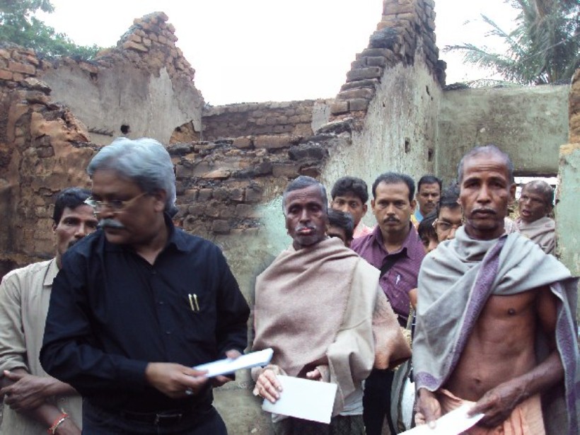 Providing Financial assistance to the victims of fire accident_600x600_100KB.jpg